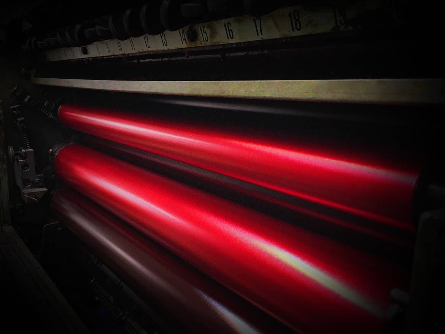 Advanced Print & Finishing Trade Print Shop